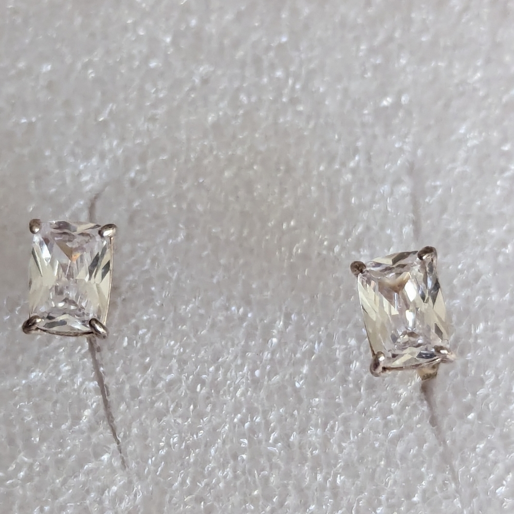 Michael Hill silver earings